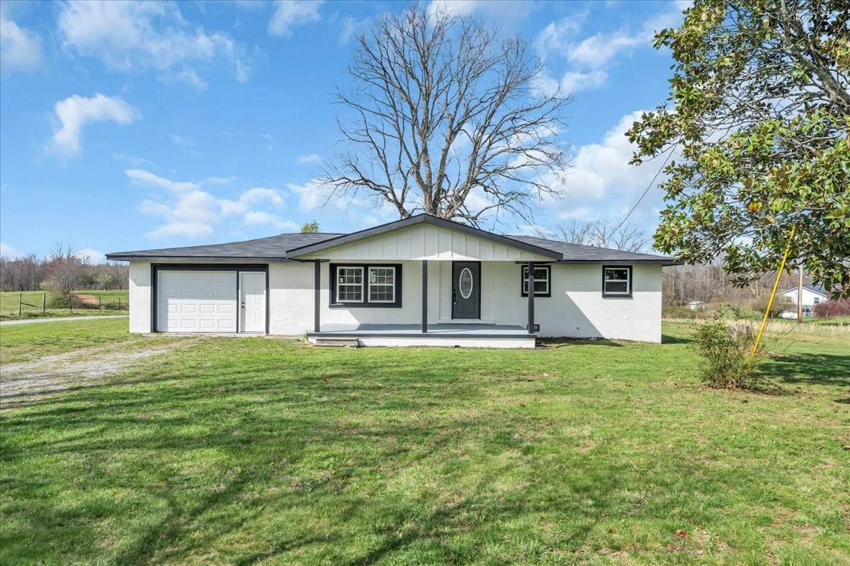 1391 S 20th Ave - Photo 1