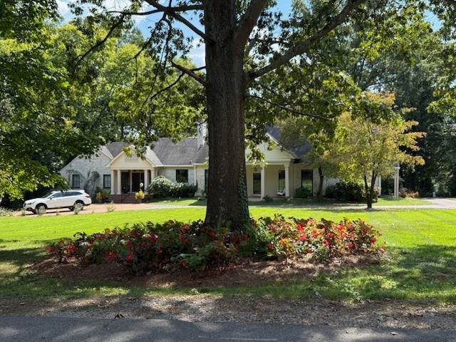 https://bt-photos.global.ssl.fastly.net/nashville/1280_boomver_1_RTC3168196-1.jpg