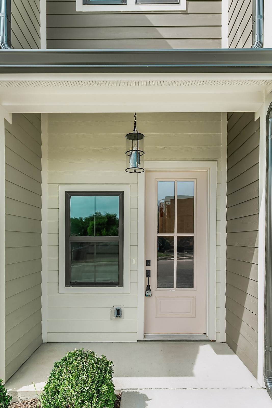 https://bt-photos.global.ssl.fastly.net/nashville/1280_boomver_1_RTC3169138-1.jpg