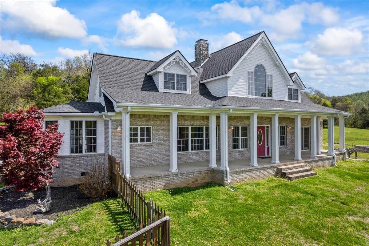 216 Old Wolf Hill Rd - Photo 1
