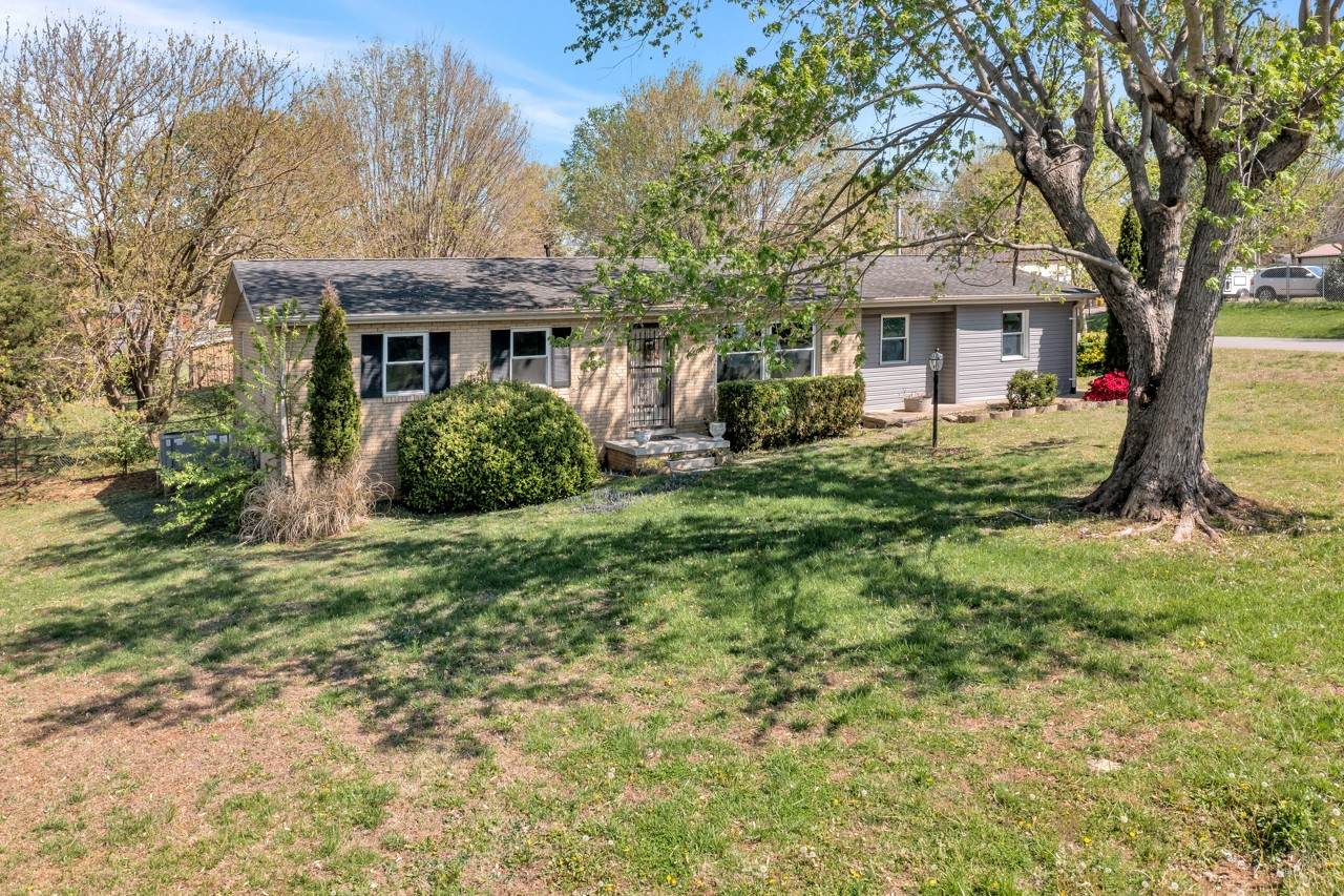 500 Blane Dr - Photo 1