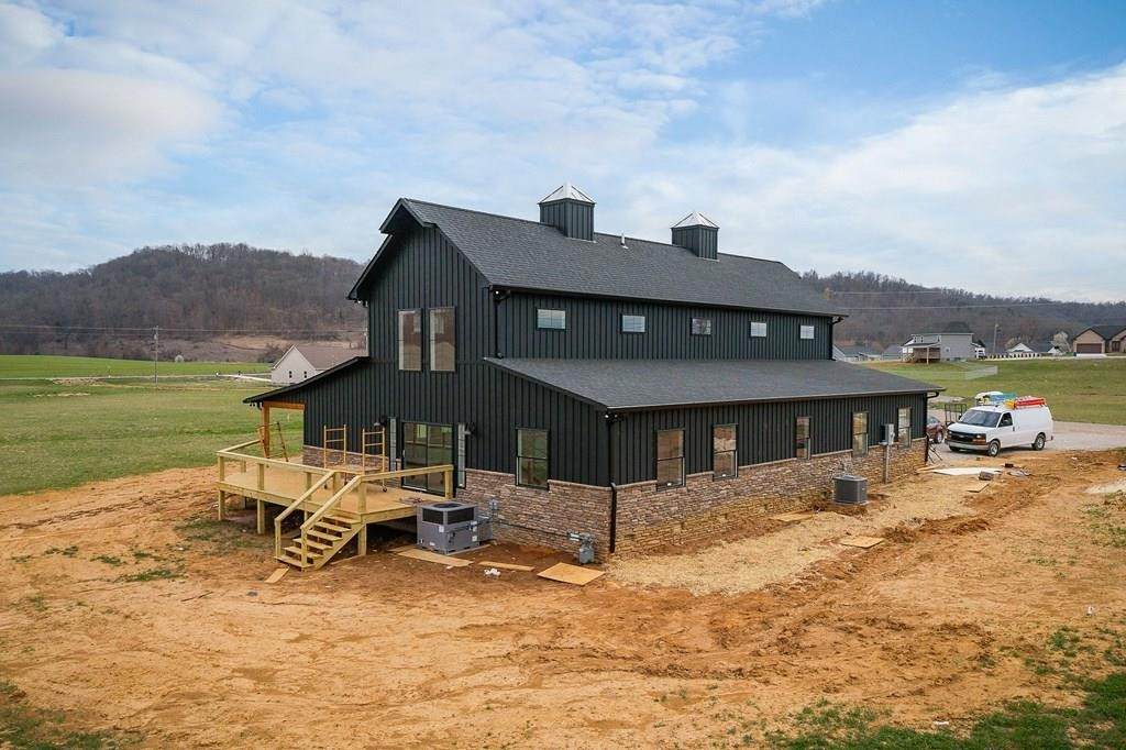 123 Cattlemans Dr - Photo 1