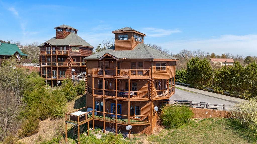 https://bt-photos.global.ssl.fastly.net/nashville/1280_boomver_1_RTC3170820-1.jpg