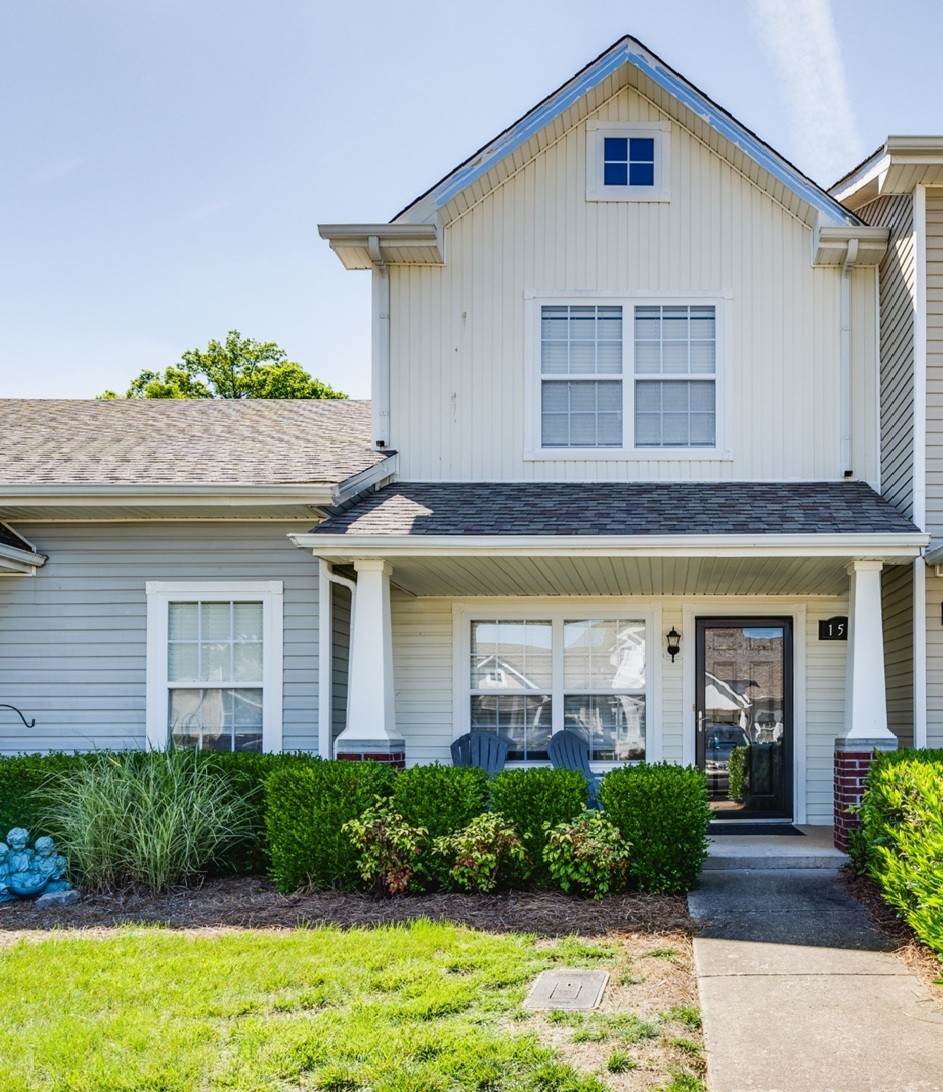 151 Alexander Blvd - Photo 1