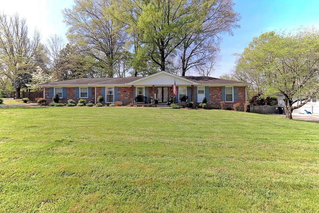 https://bt-photos.global.ssl.fastly.net/nashville/orig_boomver_1_RTC3171453-1.jpg