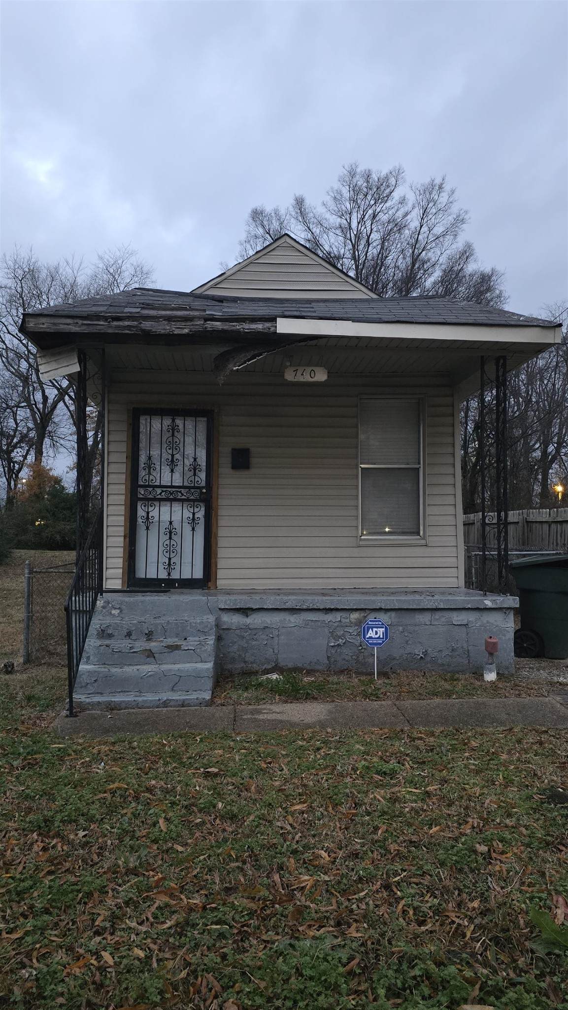 740 Marble Ave - Photo 1