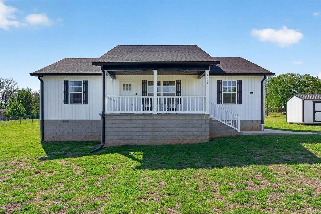 8664 Old Kentucky Rd - Photo 1