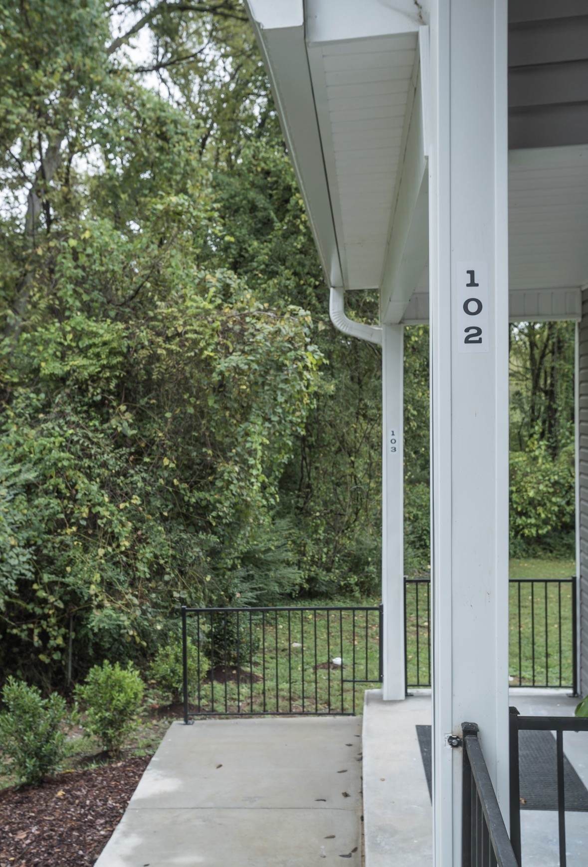 https://bt-photos.global.ssl.fastly.net/nashville/orig_boomver_1_RTC3175629-1.jpg