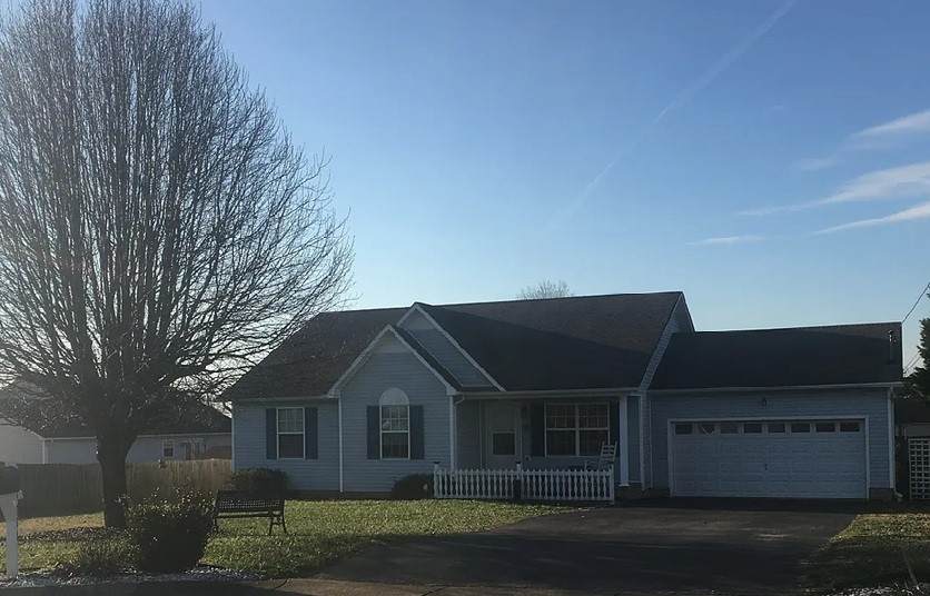 1706 Brittany Ct - Photo 1