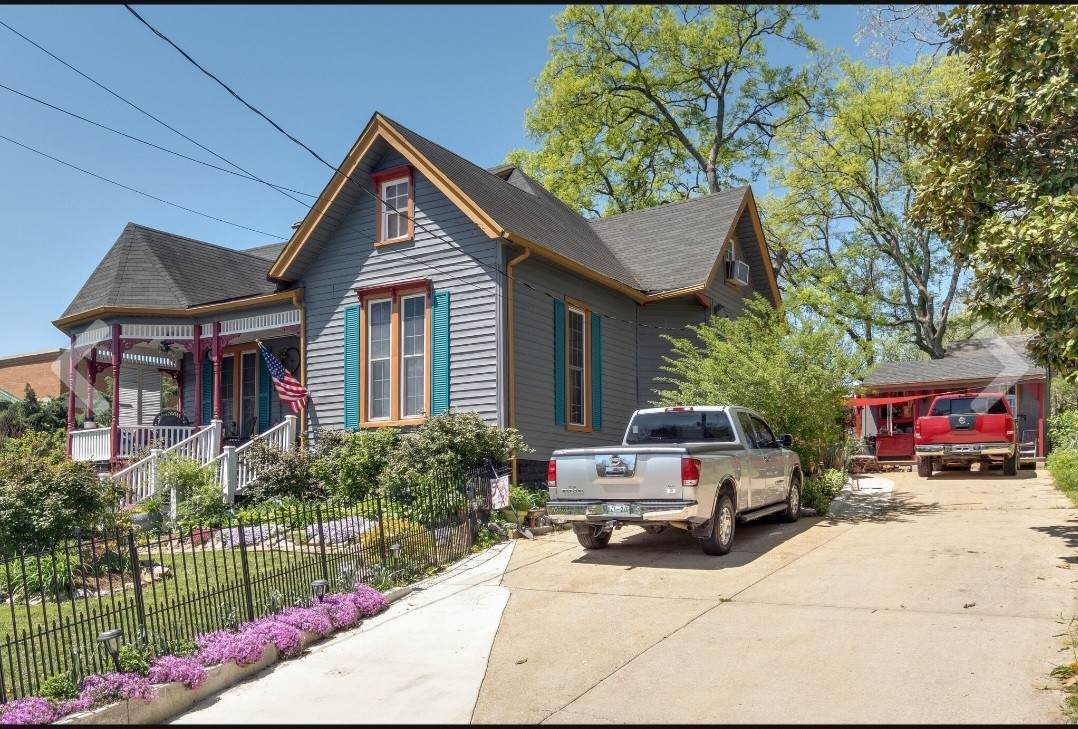 https://bt-photos.global.ssl.fastly.net/nashville/orig_boomver_1_RTC3176534-1.jpg