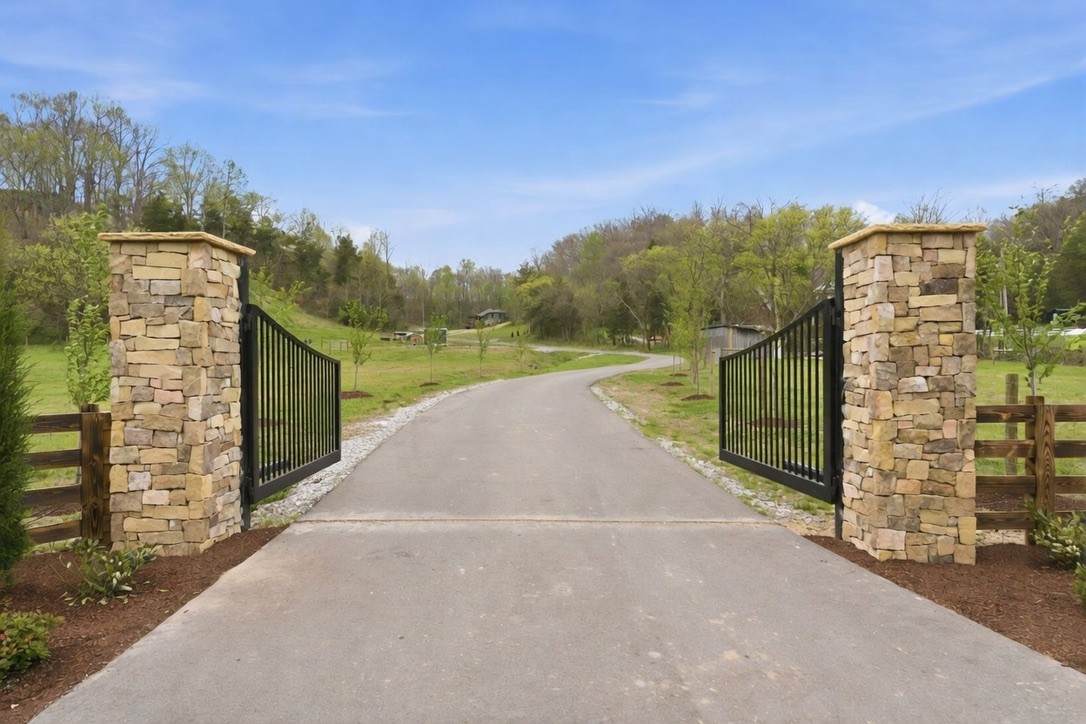 https://bt-photos.global.ssl.fastly.net/nashville/orig_boomver_1_RTC3177995-1.jpg