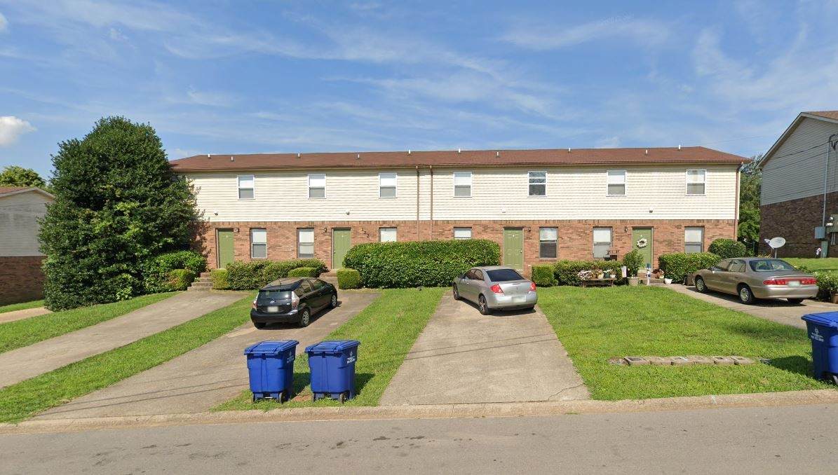 122 Stephanie Dr - Photo 1