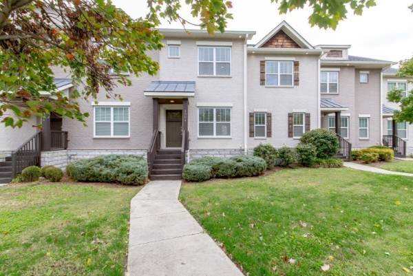 1304 Wedgewood Ave - Photo 1
