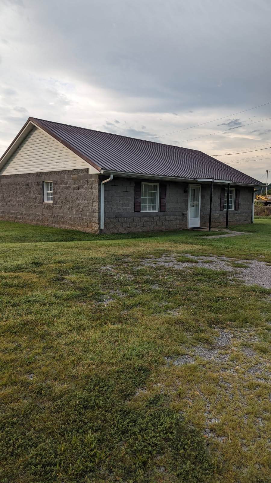 1102 Highway 79 - Photo 1