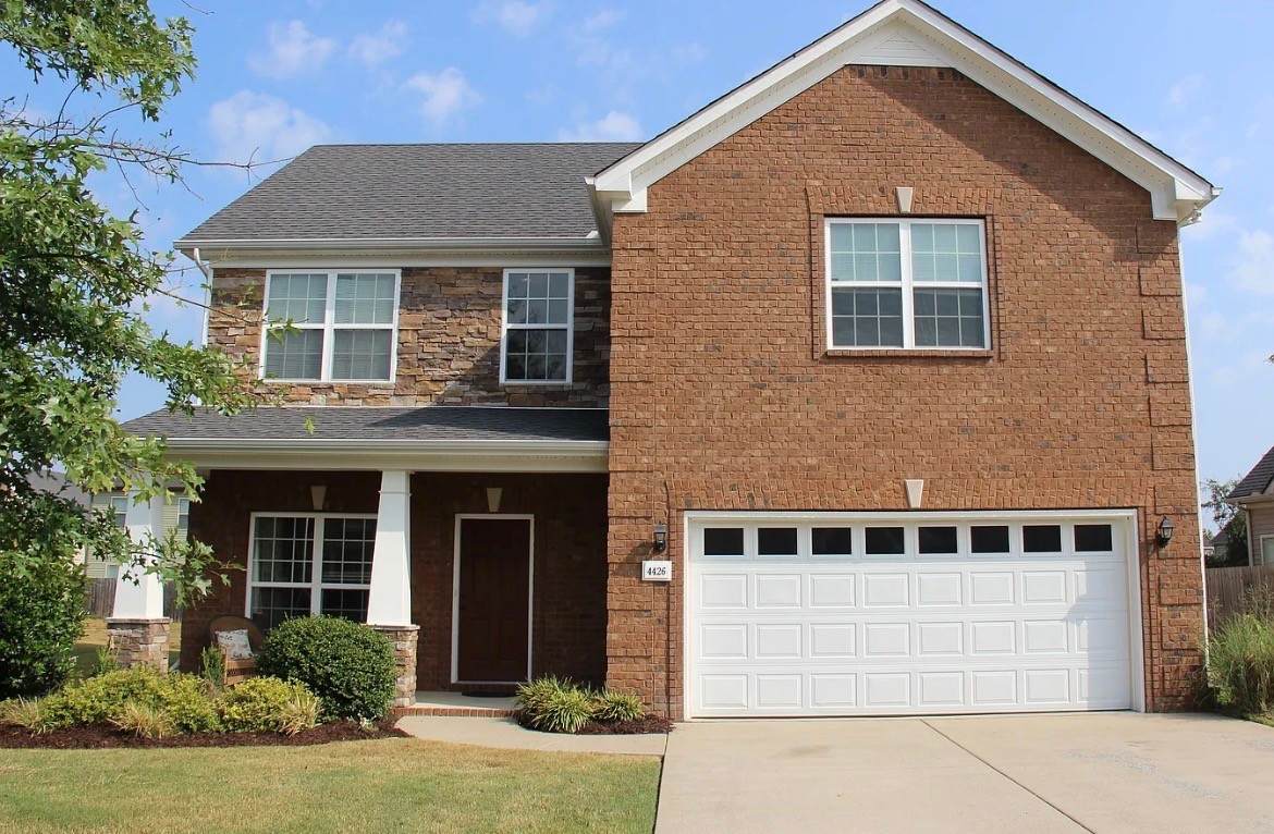 4426 Scottish Dr - Photo 1