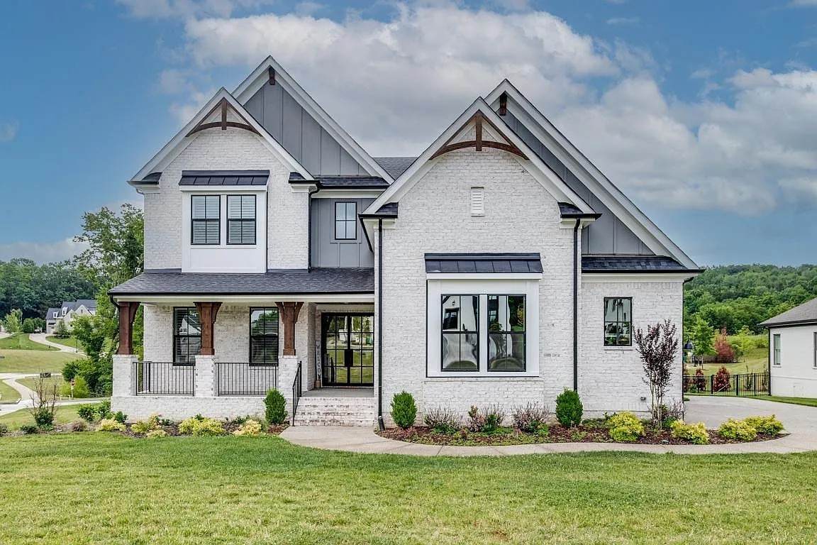 1920 Campfire Ct - Photo 1