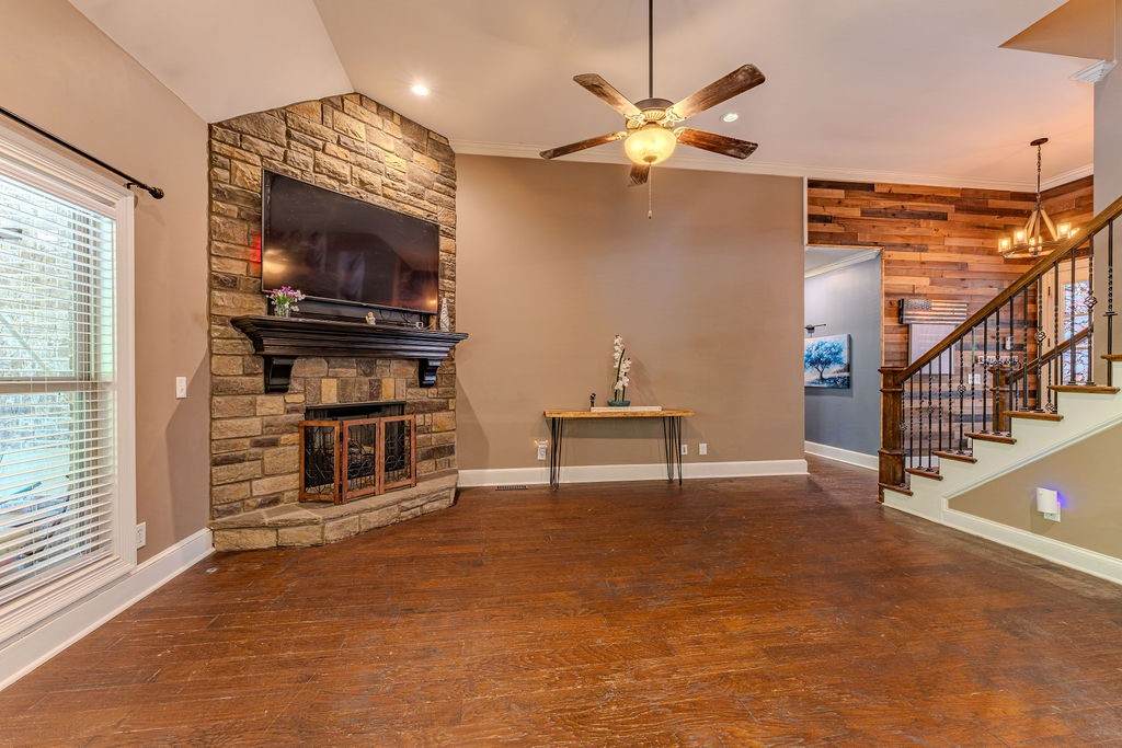 https://bt-photos.global.ssl.fastly.net/nashville/orig_boomver_1_RTC3183601-1.jpg