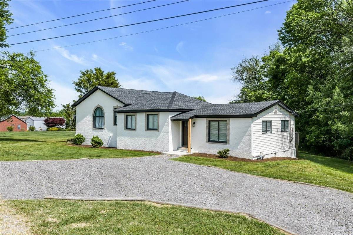 1000 Pruitt Ln - Photo 1