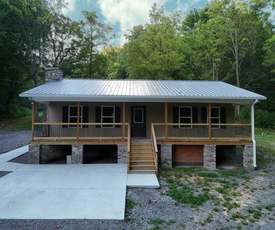 778 Jones Hollow Road - Photo 1