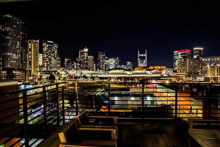 635 7th Ave - Photo 1