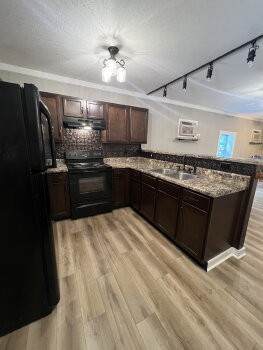 https://bt-photos.global.ssl.fastly.net/nashville/orig_boomver_1_RTC3189420-1.jpg