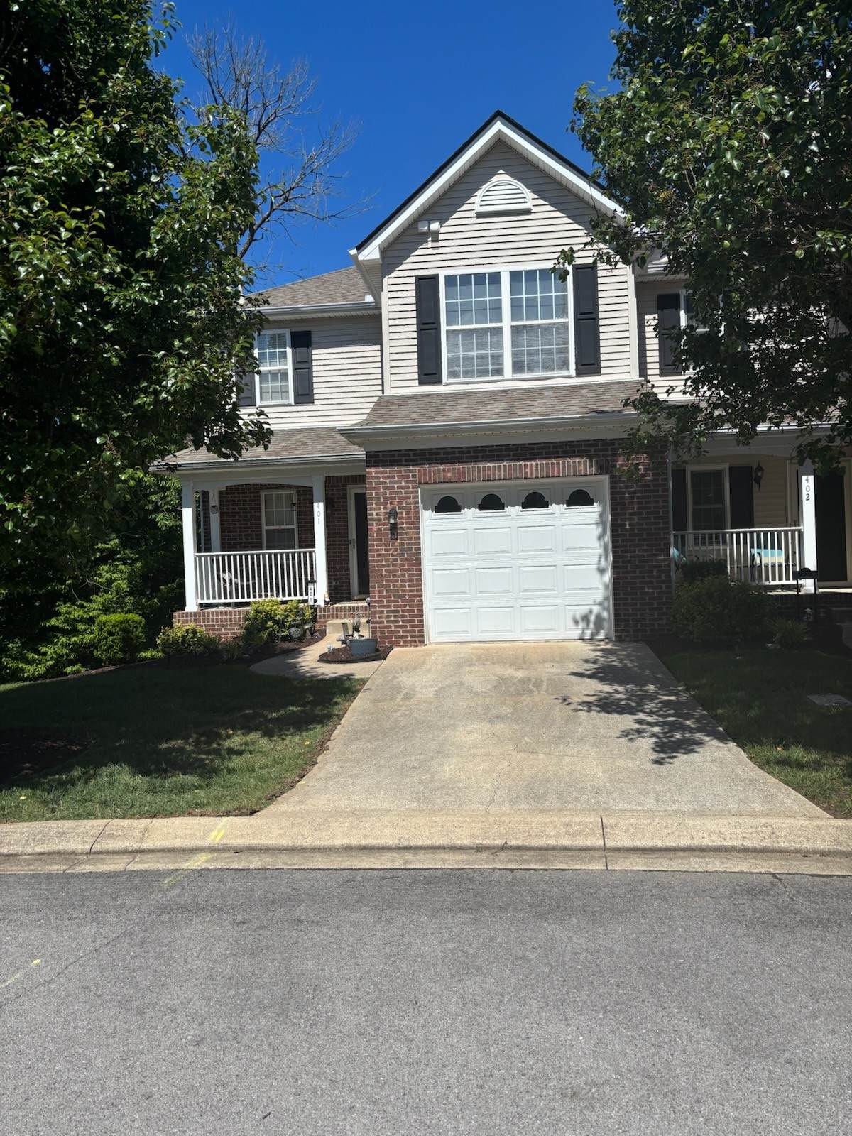 739 Tulip Grove Rd - Photo 1