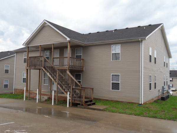 427 Alma Ln - Photo 1