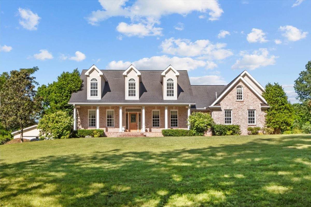 2440 Maple Grove Rd - Photo 1