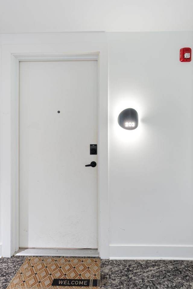 https://bt-photos.global.ssl.fastly.net/nashville/1280_boomver_1_RTC3207032-1.jpg
