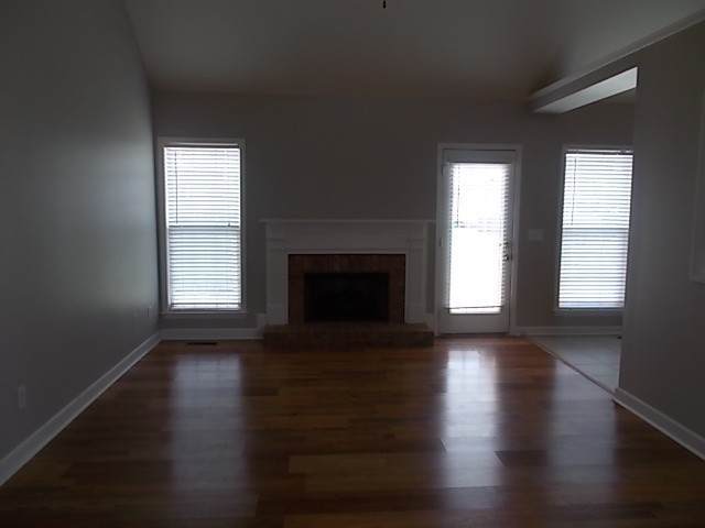 https://bt-photos.global.ssl.fastly.net/nashville/orig_boomver_1_RTC3216155-1.jpg