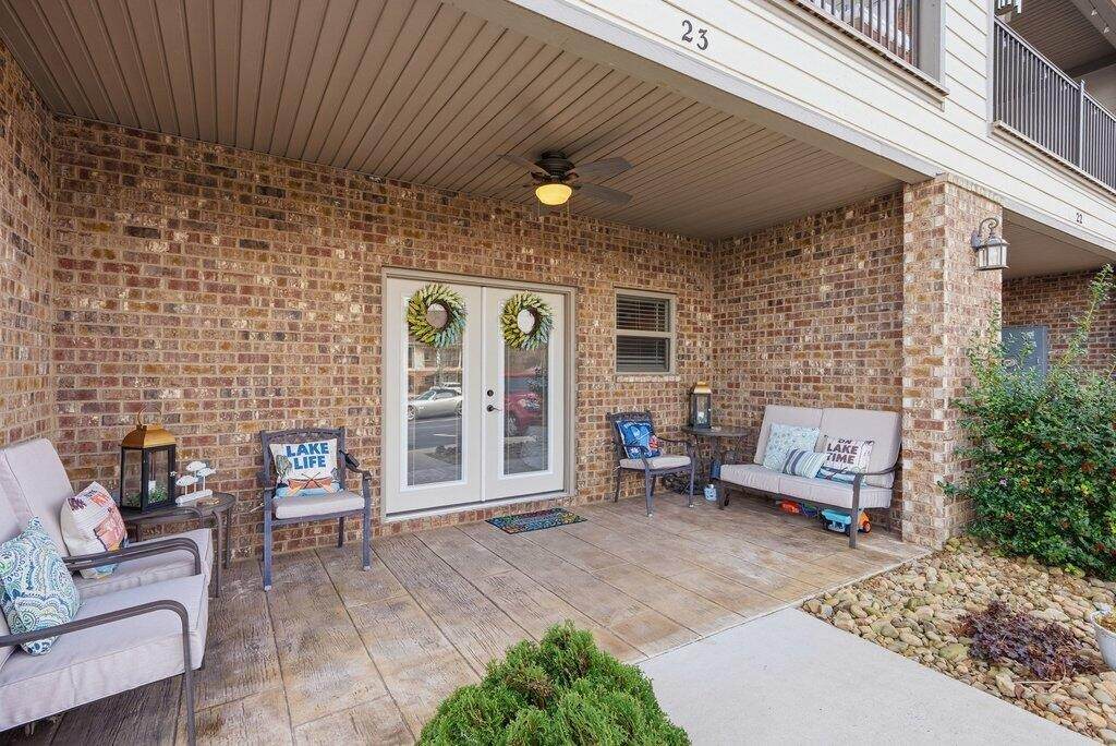 https://bt-photos.global.ssl.fastly.net/nashville/orig_boomver_1_RTC3216891-1.jpg