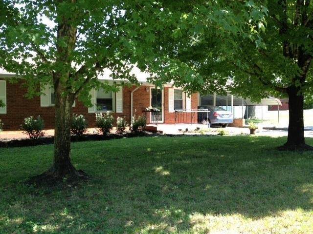 https://bt-photos.global.ssl.fastly.net/nashville/orig_boomver_1_RTC3219968-1.jpg