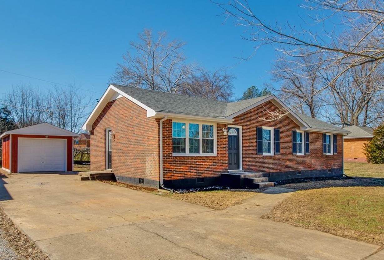 https://bt-photos.global.ssl.fastly.net/nashville/orig_boomver_1_RTC3220090-1.jpg