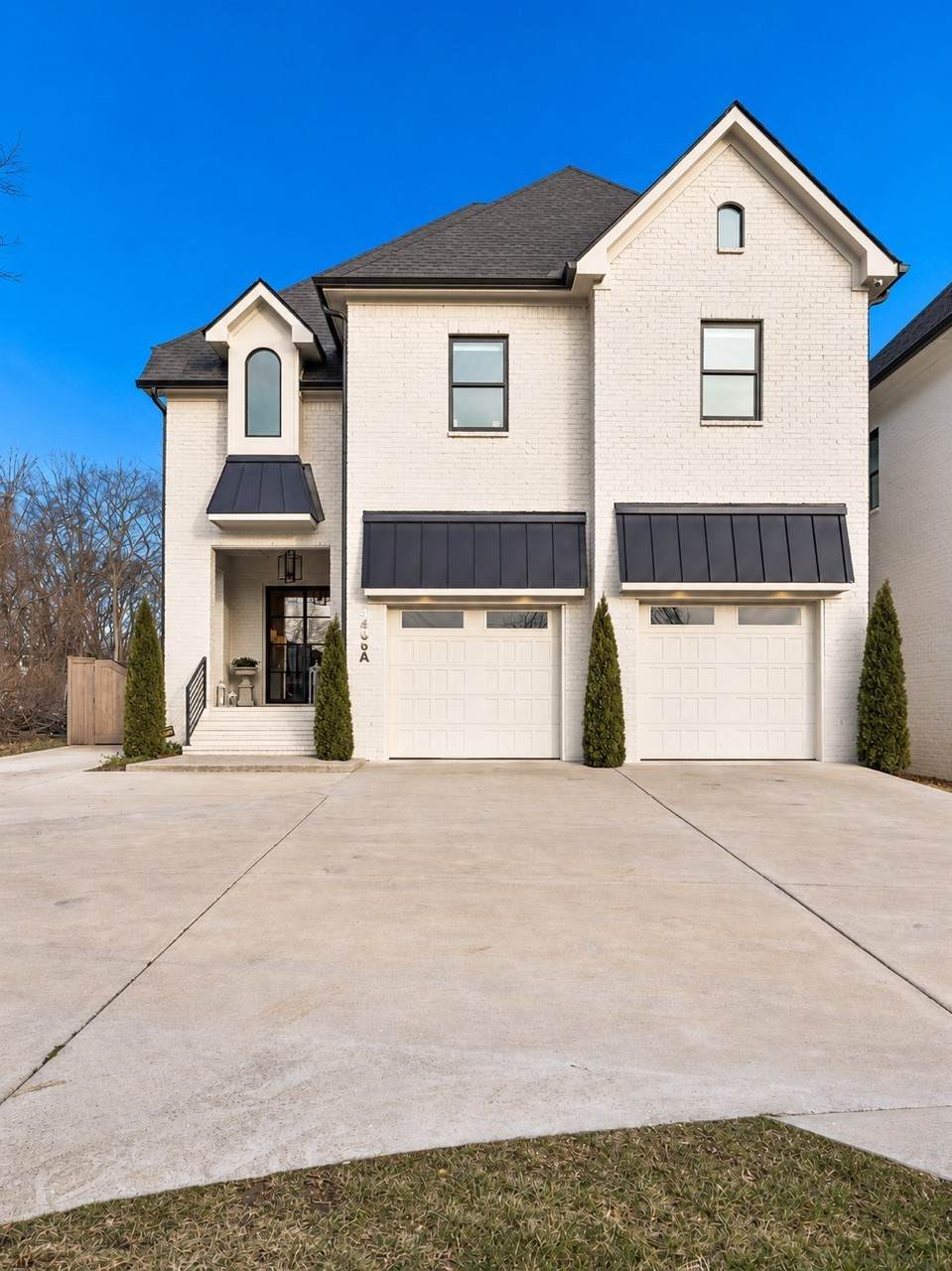 4406 Lealand Ln - Photo 1