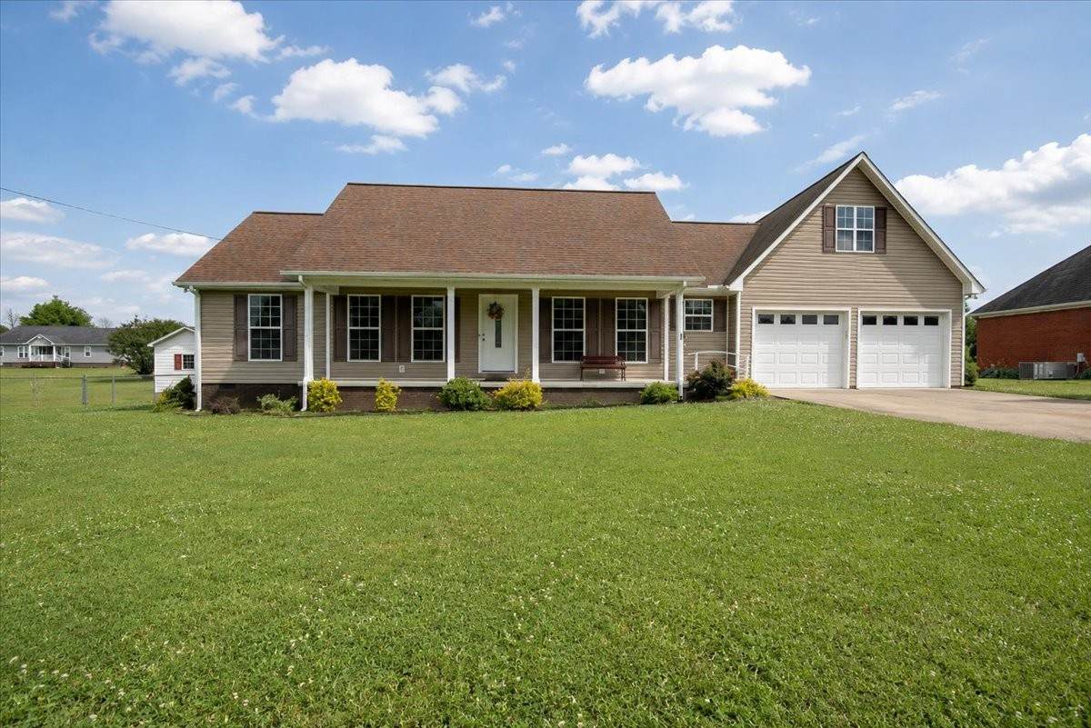 30 Taylor Cir - Photo 1