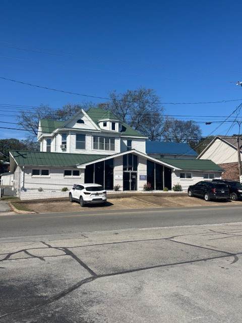 118 N 3rd St - Photo 1