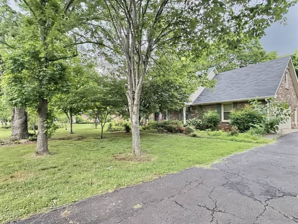 https://bt-photos.global.ssl.fastly.net/nashville/orig_boomver_1_RTC3221261-1.jpg