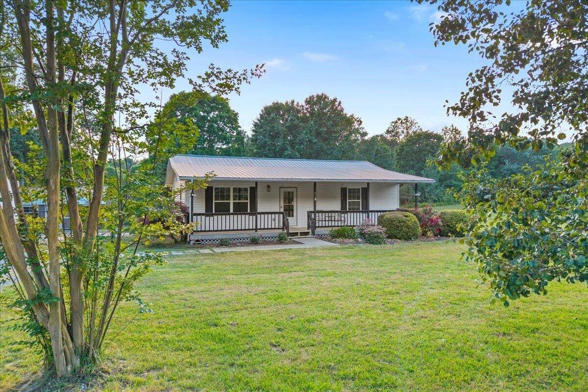 619 Huff Bend - Photo 1