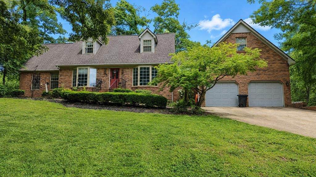 2307 Hamlin Dr - Photo 1