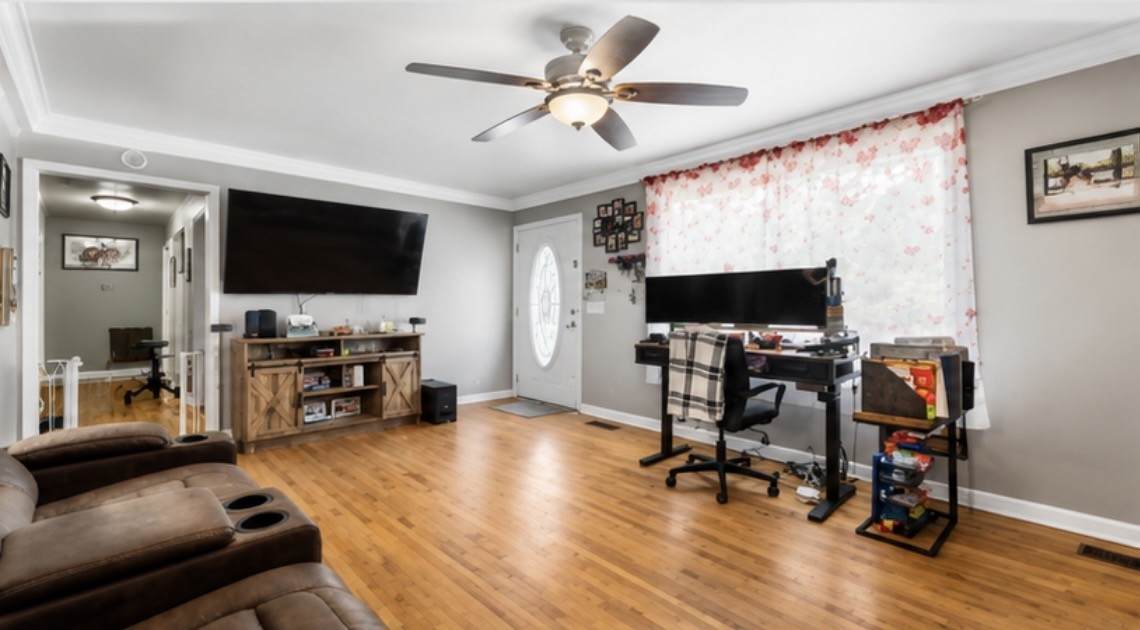 https://bt-photos.global.ssl.fastly.net/nashville/1280_boomver_1_RTC3223729-1.jpg