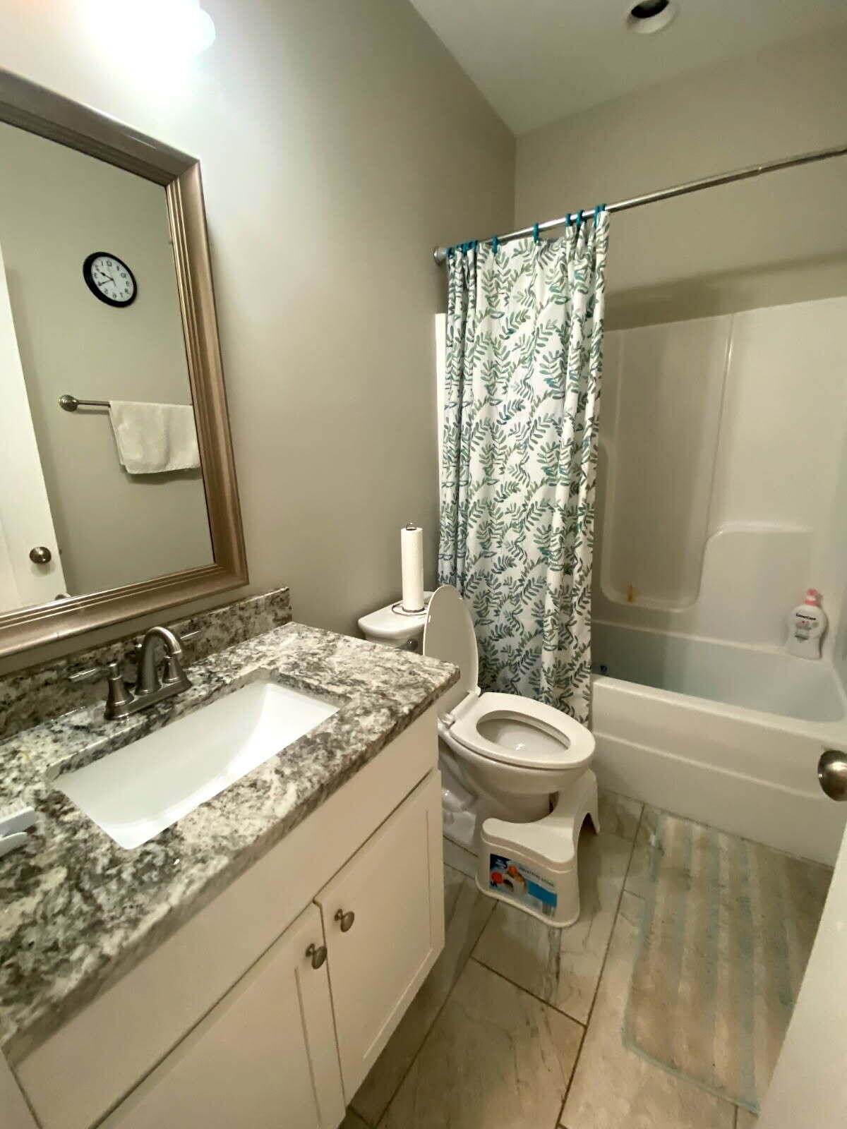 https://bt-photos.global.ssl.fastly.net/nashville/orig_boomver_1_RTC3224529-1.jpg