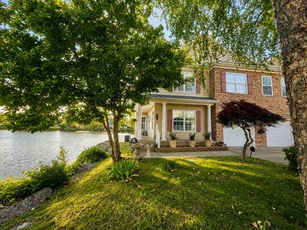 249 Harbor Village Dr - Photo 1