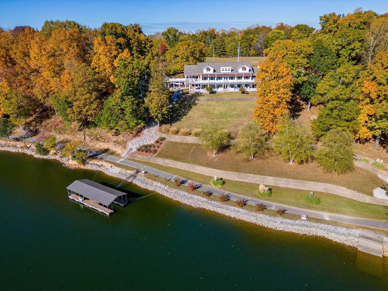 627 Eastbrook Rd - Photo 1