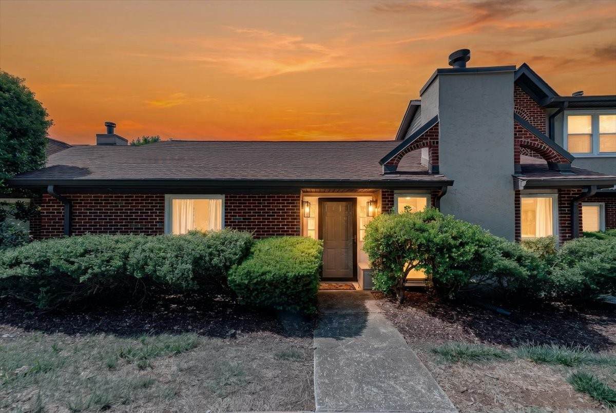 237 Highland Villa Cir - Photo 1