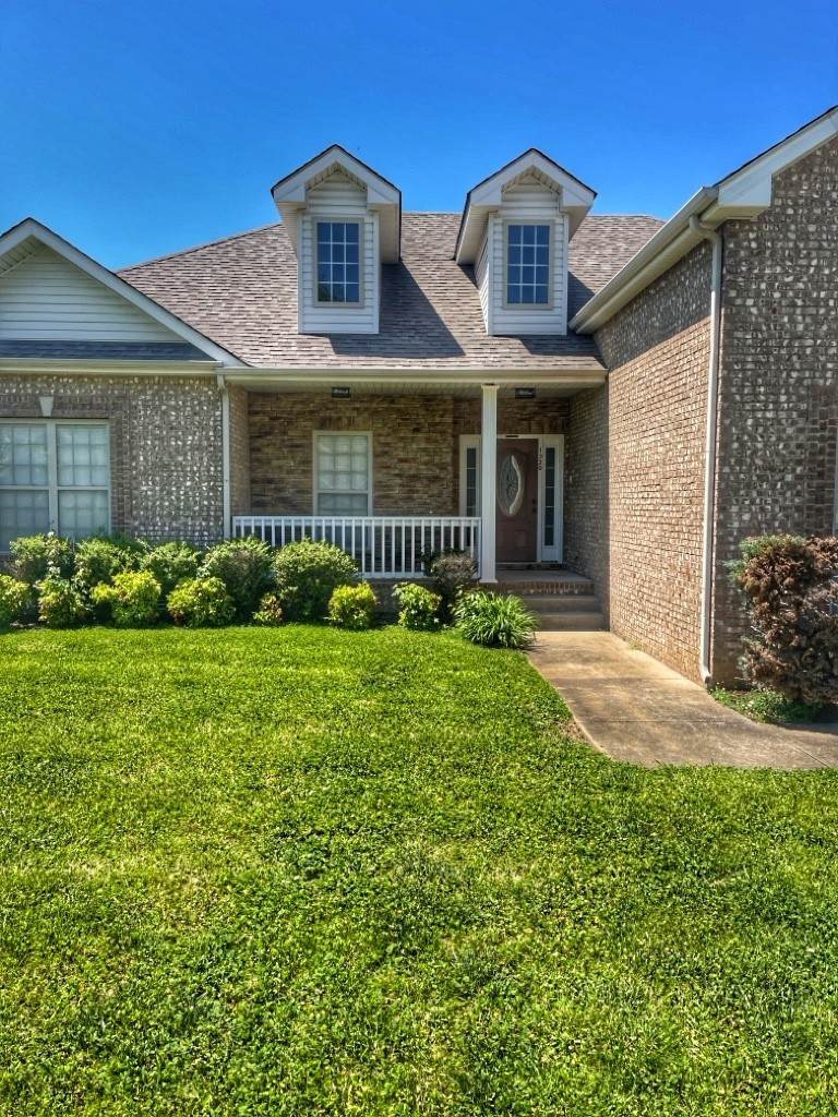 1320 Vantage Ct - Photo 1