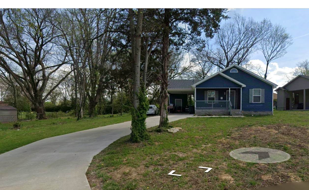 324 W Edmunds St - Photo 1