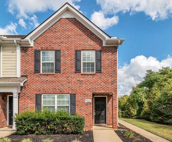 4325 Aurora Cir - Photo 1