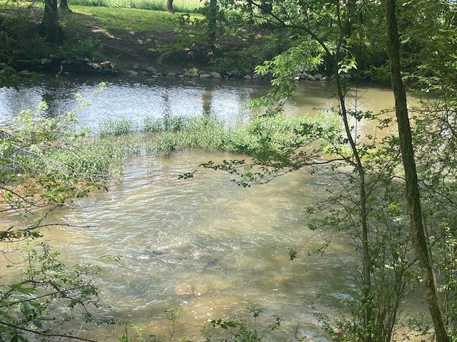 https://bt-photos.global.ssl.fastly.net/nashville/orig_boomver_1_RTC3232376-1.jpg