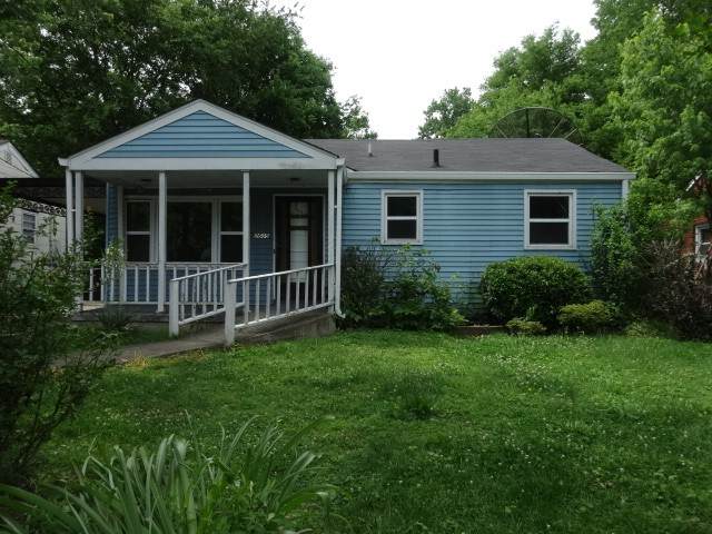 2605 Aspen Dr - Photo 1
