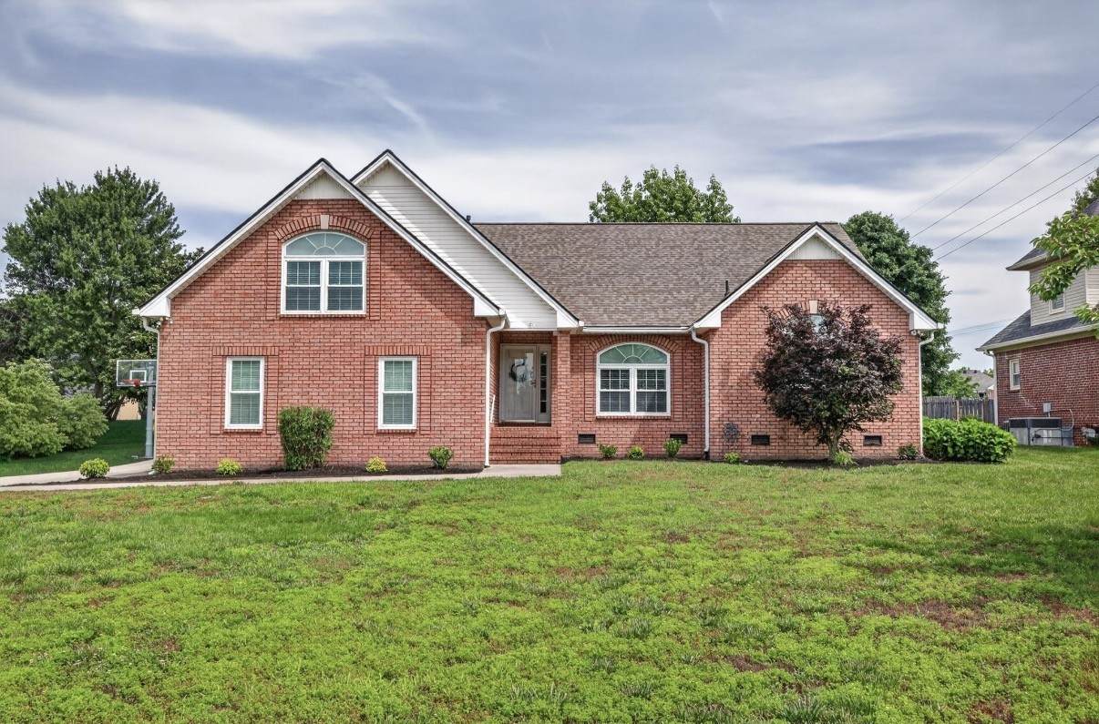 518 Redstone Dr - Photo 1